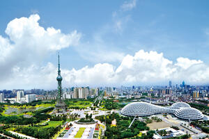 Bild vergrößern: Panorama der Stadt Foshan