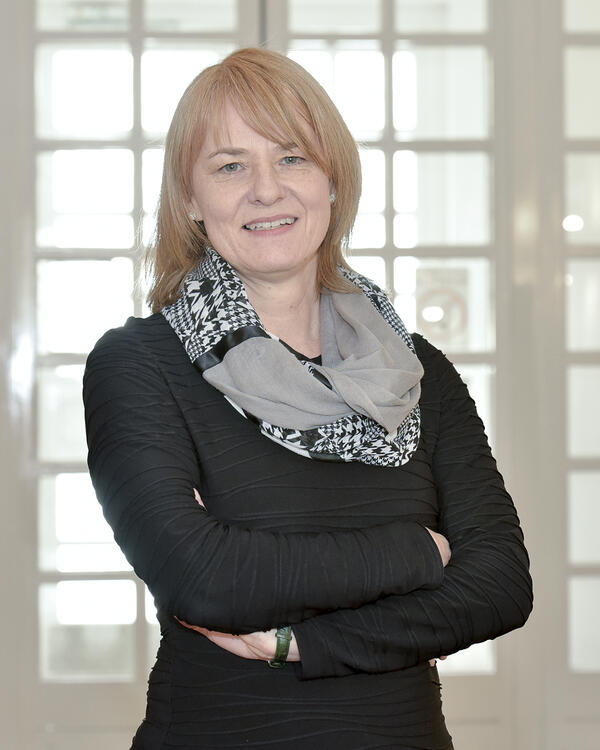 Dr. Petra Neumann, Volkshoch­schule