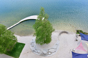 Bild vergrößern: Donauwurm am Baggersee