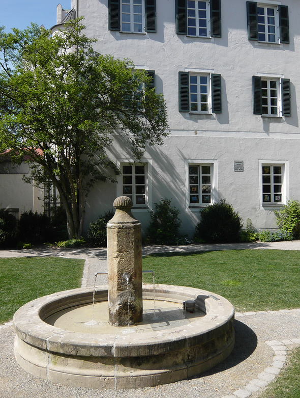 Froschbrunnen. Foto: Kurt Scheuerer