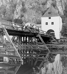 Essing, Brücke. Foto: Kurt Scheuerer